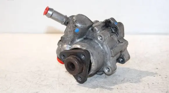 BMW 3 E90 E91 Power steering pump 7692974