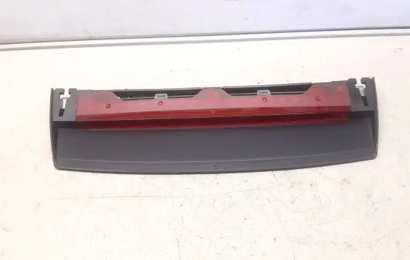 Audi A8 S8 D4 4H Third/center stoplight 4H0945097A 45502 4H0945097