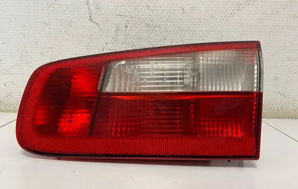 Renault Laguna II Tailgate rear/tail lights 8200002476