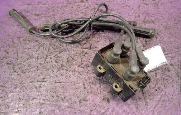 Renault Kangoo I High voltage ignition coil 7700872449F