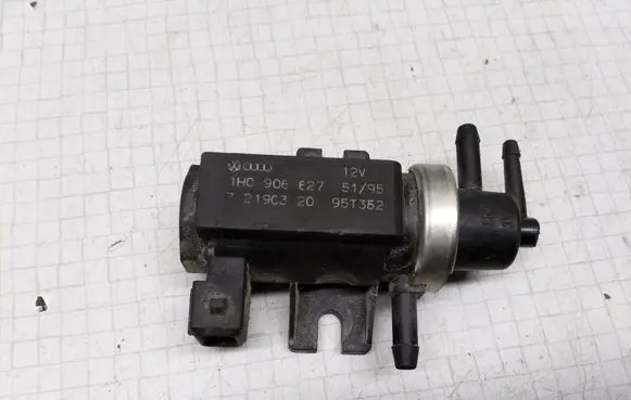 Volkswagen Golf III Turbo solenoid valve 1H0906627