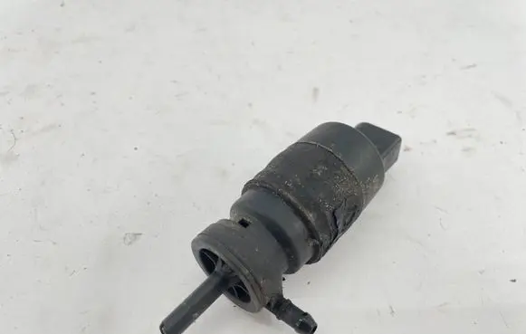Audi A6 S6 C6 4F Windscreen/windshield washer pump 1J5955651