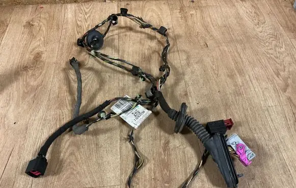 Opel Insignia A Rear door wiring loom 13263338 492623639 132633382