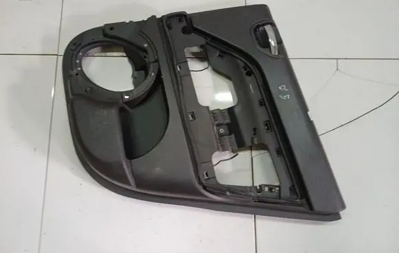 Jeep Compass Rear door card panel trim L0100732AA