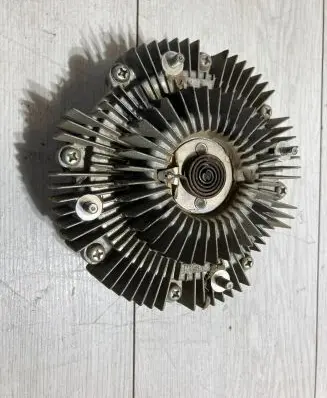 Toyota Hilux (AN10, AN20, AN30) Viscous fan clutch 