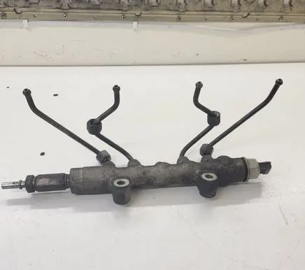 Ford Transit Fuel main line pipe 