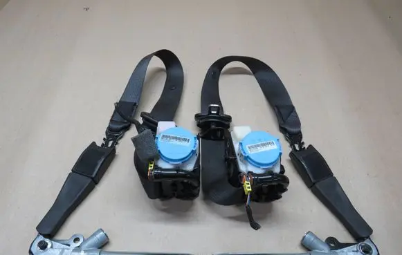 Opel Insignia A Front seatbelt 307512399P10 6998908