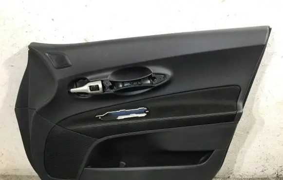 Toyota Auris 150 Front door card panel trim 6761002D80B0 6762802070 6765102020