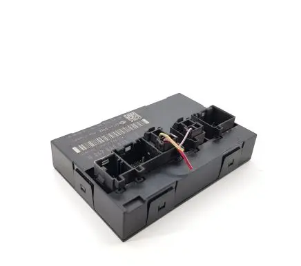 Volkswagen PASSAT B6 Central body control module 3C0959433R