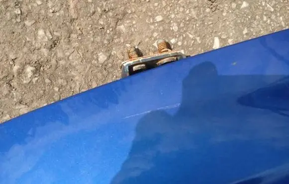 Honda Civic Tailgate/trunk/boot hinge