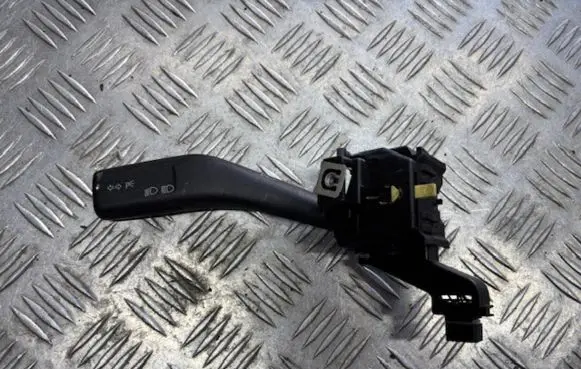 Volkswagen Golf IV Indicator stalk 1K0953513 01103500 10350061605272