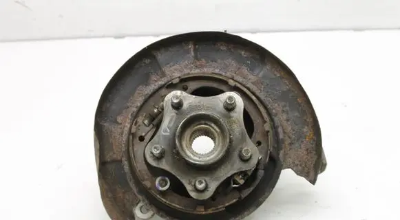 Infiniti Q50 Rear wheel hub