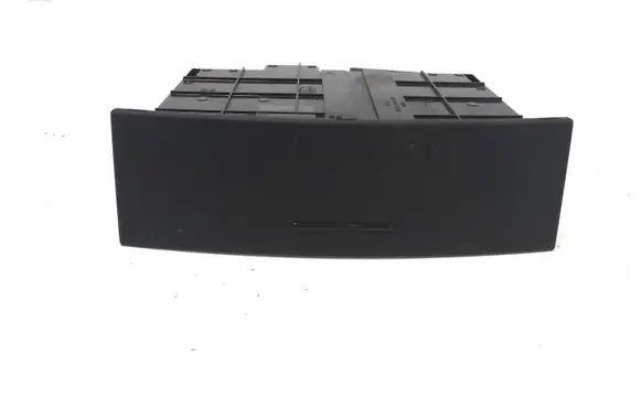 KIA Sorento Dashboard storage box/compartment 845703E000
