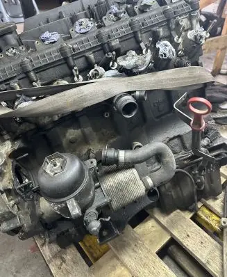 BMW 5 E39 Engine 176915014 M57