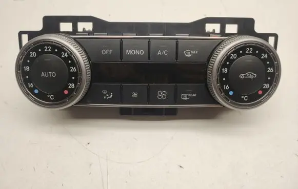 Mercedes-Benz C W204 Air conditioner control unit module A2048300590