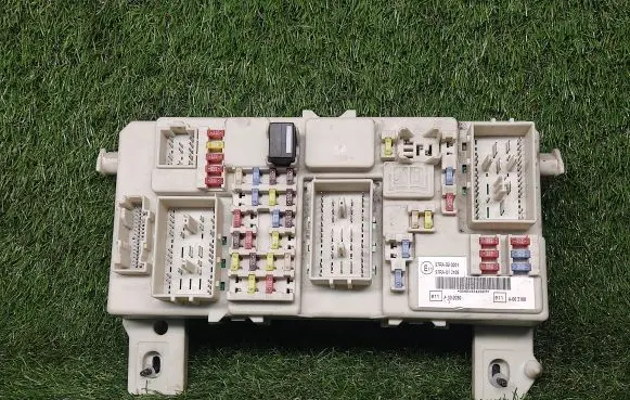 Ford Focus Power management control unit 7M5T14A073DD