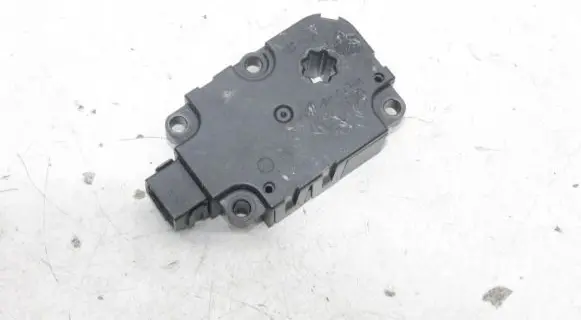 Mercedes-Benz EQA Air flap motor/actuator A0999063502
