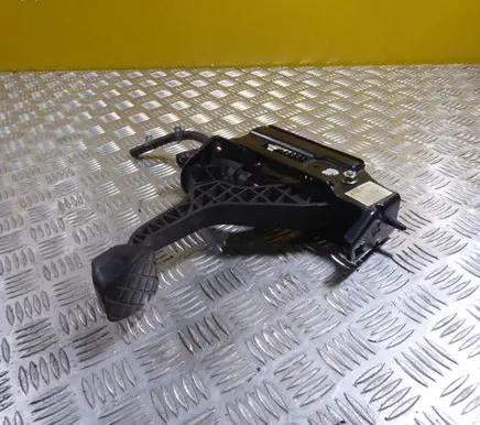 Clutch pedal
