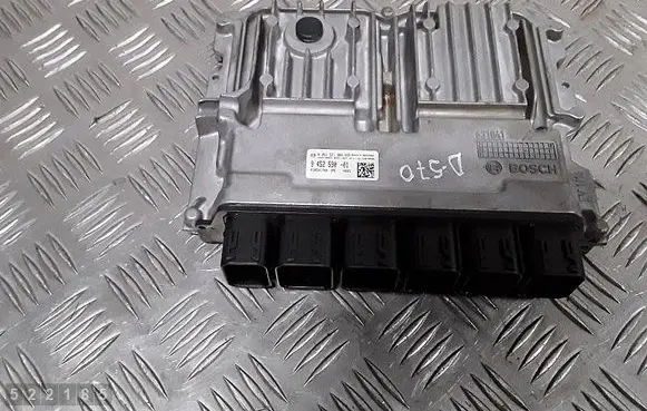 BMW 2 F46 Engine control unit/module 945259001 0261S21980
