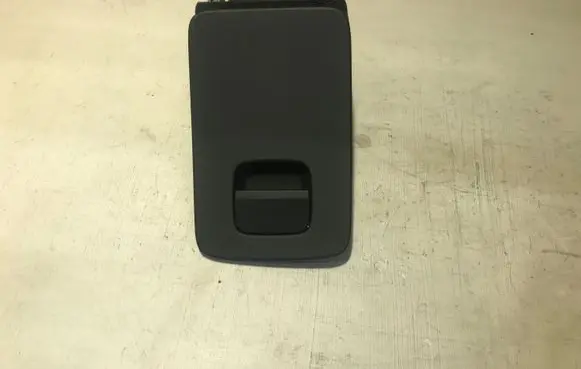 Volvo XC90 Glove box 31366376