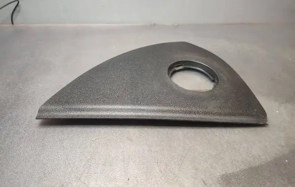 Audi Q7 4L Dashboard side end trim 4L0857086