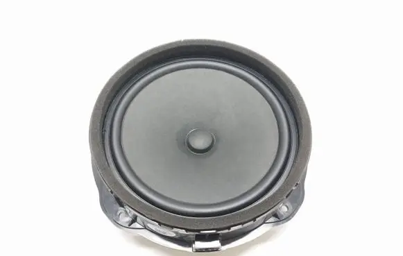 Audi A3 S3 8V Front door speaker 8V0035415D 67881