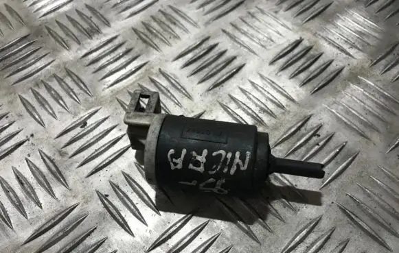 Nissan Micra Windscreen/windshield washer pump 28920