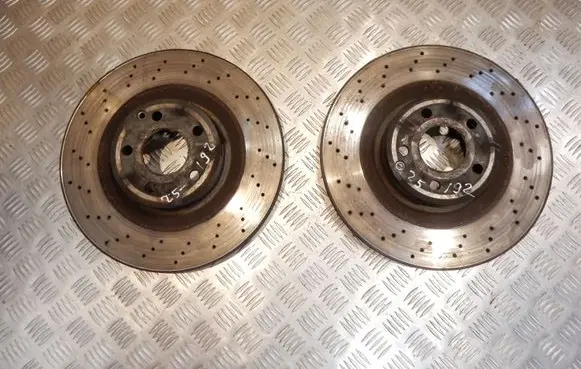 Mercedes-Benz S W221 Front brake disc 2214210012 A2214210012 25192