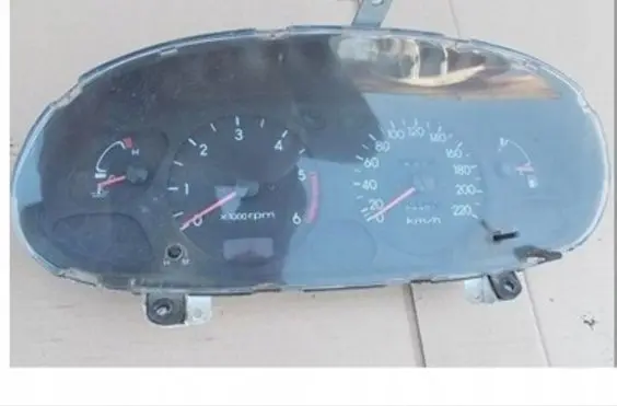 Hyundai Lantra II Speedometer (instrument cluster)