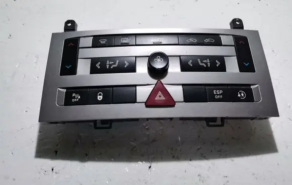 Peugeot 407 Climate control unit 96573322