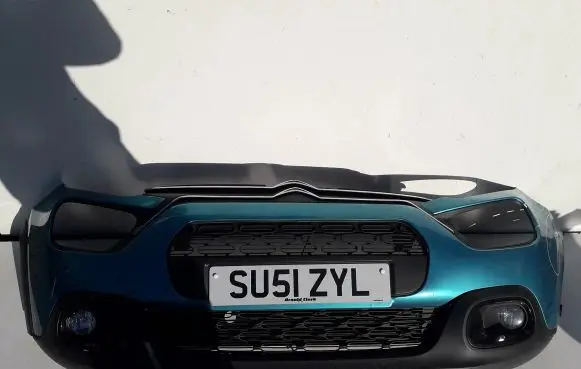 Citroen C3 Front bumper 9833504177