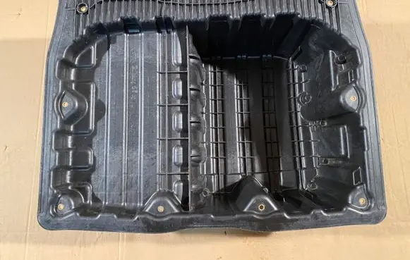 BMW 3 E90 E91 Glove box in trunk 7120020