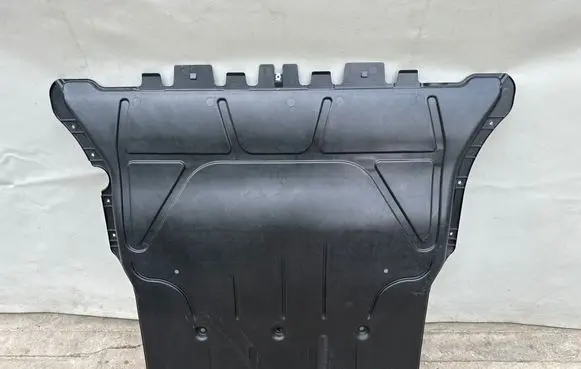 Skoda Octavia Mk4 Engine splash shield/under tray 5WA825236C