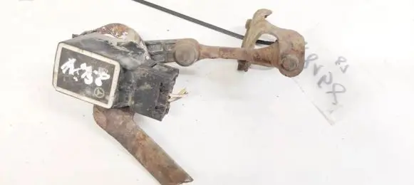 Mercedes-Benz C W203 Front height sensor lever A0105427717
