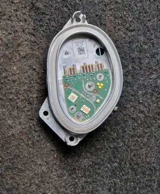 BMW X7 G07 LED ballast control module 0V2C0D0A MDE145641R 1504190102