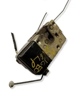 Peugeot 607 Front door lock 33113
