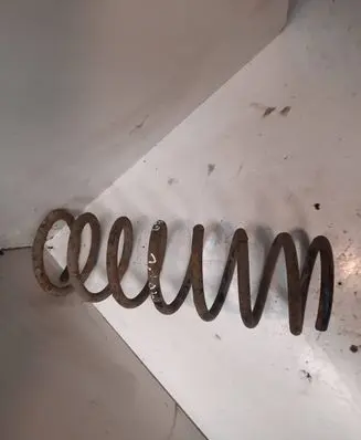 Ford Mondeo Mk III Rear coil spring