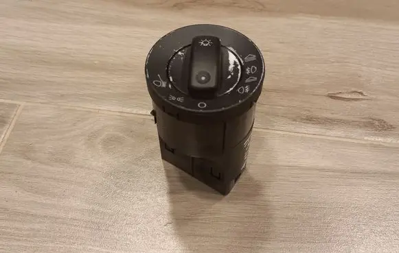 Audi A4 S4 B7 8E 8H Light switch 8E0941531C