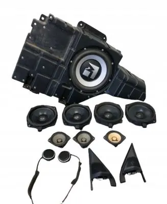 Mitsubishi Pajero Audio system kit 8720A009