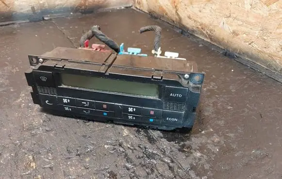 Seat Alhambra (Mk1) Climate control unit 7M7907040B YM2119988CCW
