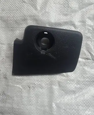 Volkswagen Tiguan Rear seat rail trim cover 5N0885246