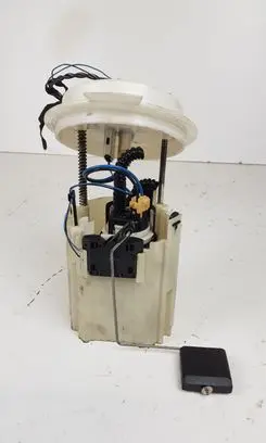 Mercedes-Benz E C207 W207 In-tank fuel pump A2044702294 1582881035