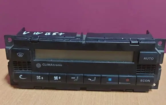 Volkswagen PASSAT B5.5 Climate control unit