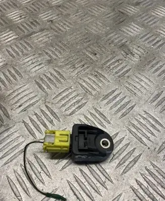 Toyota Prius (XW30) Airbag deployment crash/impact sensor 8917375010