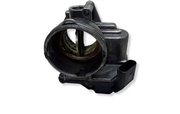 Volkswagen PASSAT B6 Throttle valve 03G128063A