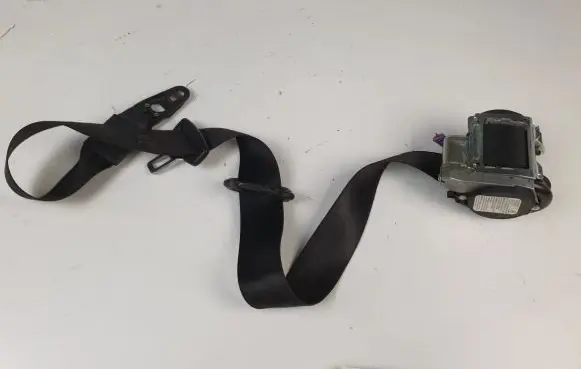 Audi A6 S6 C6 4F Front seatbelt 560788401