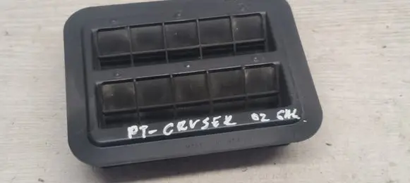 Chrysler PT Cruiser Quarter panel pressure vent 05291445 50033UA