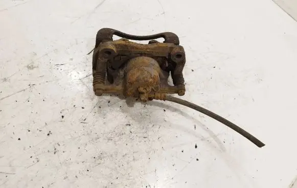 Nissan X-Trail T31 Front brake caliper