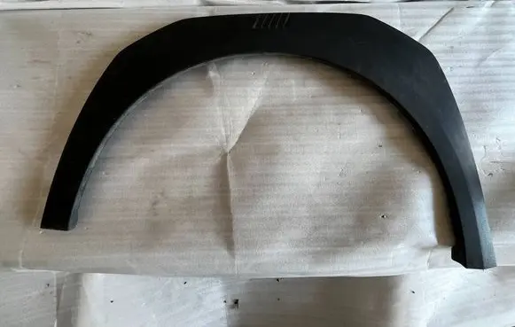 Fiat Panda III Front arch trim 9855950390