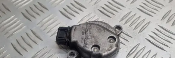 Audi A4 S4 B5 8D Camshaft position sensor 0232101024 058905161B